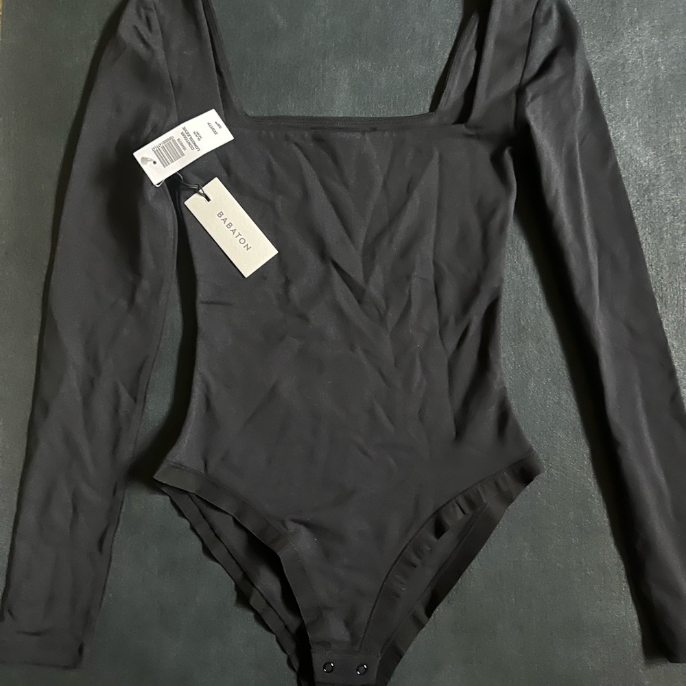 Babaton Black Contour Long Sleeve